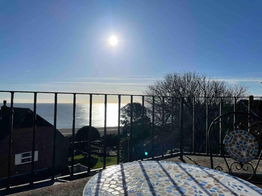 The Turret- The Best View In Folkestone Exteriér fotografie
